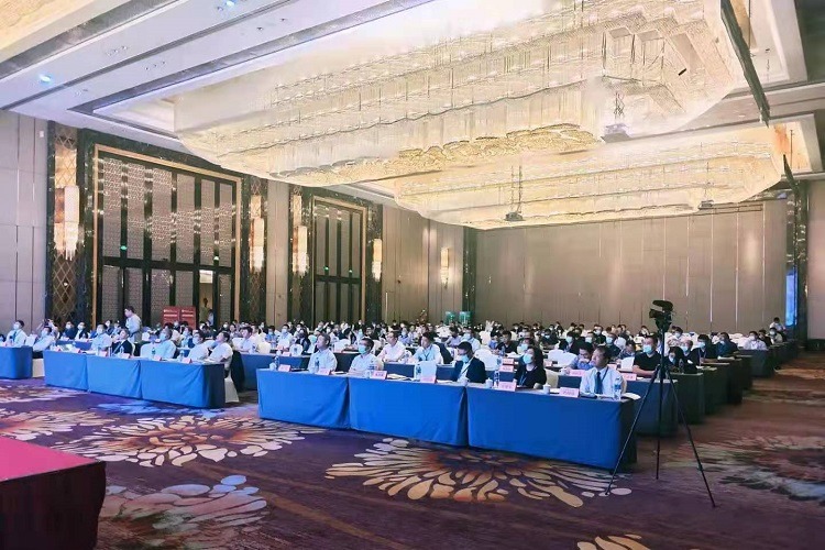 龙鼎源受邀出席首届科技赋能化工安全高峰论坛